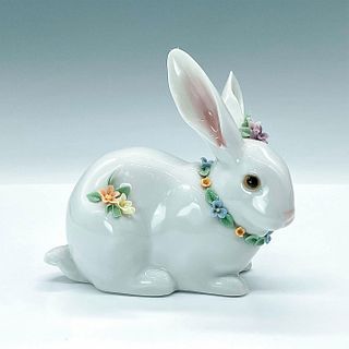Attentive Bunny With Flowers 1006098 - Lladro Porcelain Figurine