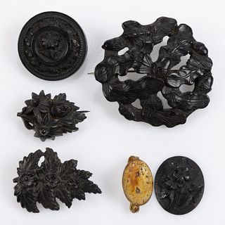 VICTORIAN ANTIQUE GUTTA PERCHA AND OTHER FOLIATE FIGURAL MOURNING / FASHION BROOCHES, LOT OF FIVE
