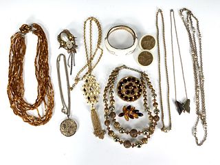 VINTAGE COSTUME COVENTRY JEWELRY LOT