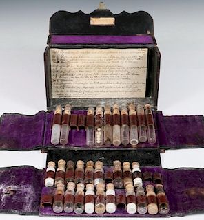 ANTIQUE HOMEOPATHIC KIT