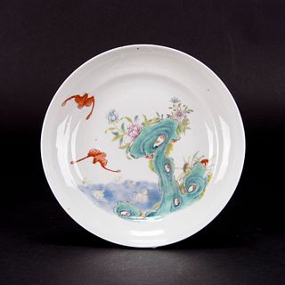 A FAMILLE ROSE 'ROCK AND BAT' DISH, QING DYNASTY