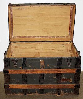 Oak And Canvas Covered Steamer Trunk
