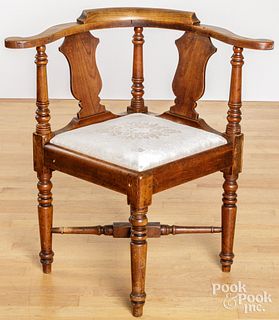 English yewwood corner chair, ca. 1800