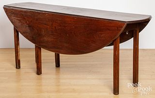 George III mahogany hunt table, late 18th c.