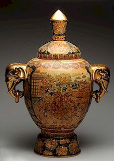 Large Satsuma Oriental Vase.