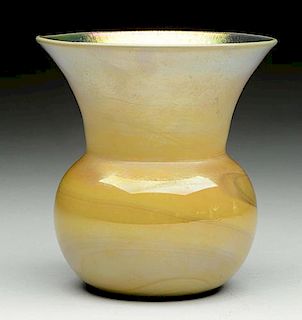 Rare Quezal Innovation Line Vase.