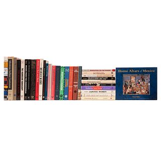 Libros de las Editoriales University of Texas Press y University of New Mexico Press. Pzs 40