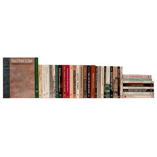 Libros de la Editorial University of Texas Press.  Varios tamaños. Algunos títulos. Encuadernados en pasta dura y rúst...