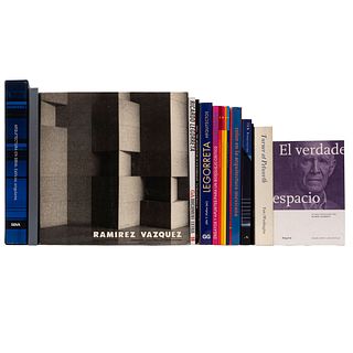 Libros sobre Arquitectura. Ramírez Vázquez / Arquitectura en BBVA: Edificios Singulares / Color en la Arquitectura... Piezas: 16.