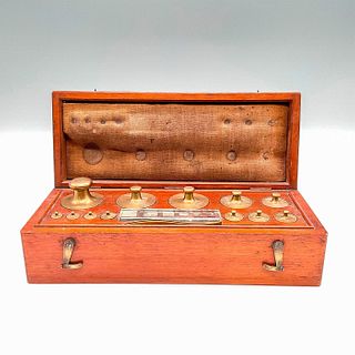 Boxed Complete Set of Apothecary Weights