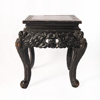 Chinese Black Lacquer End Table