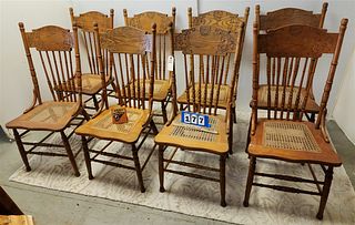 SET 8 OAK SPINDLE BACK CHAIRS