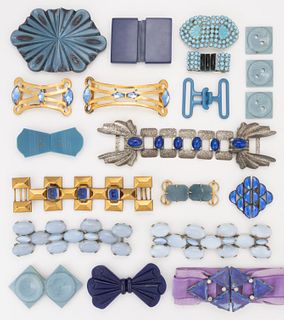 ANTIQUE / VINTAGE BLUE RHINESTONE AND OTHER BELT / DRESS BUCKLES AND ACCESSORIES, LOT OF 20