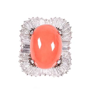 PLAT + VS1 F/G DIAMOND RING WITH ANGEL SKIN CORAL
