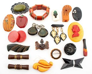 Vintage Bakelite Jewelry & Fashion Accessories, 20