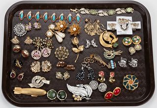 VINTAGE CORO AND OTHER COSTUME JEWELRY, UNCOUNTED LOT
