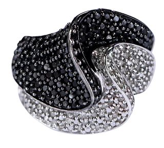 14kt. Pave Black and White Diamond Ring