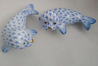 Herend Signed  Porcelainpair of blue fishnet patterned seals