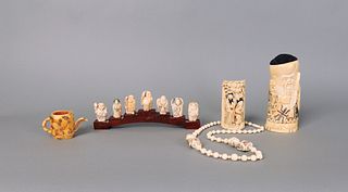 Eleven pieces of Chinese carved ivory and bone, la