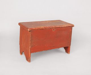 New England diminutive red stained blanket chest,9