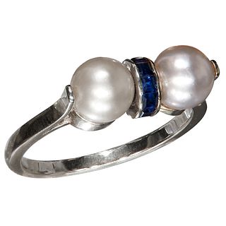 PEARL AND SAPPHIRE RING
