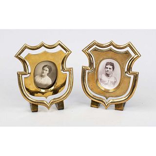 Pair of table photo frames, earl