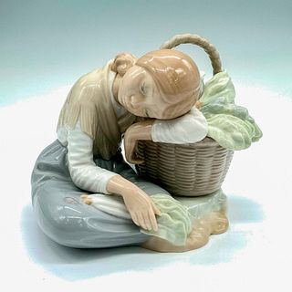 Little Green Grocer Girl 1001087 - Lladro Porcelain Figurine