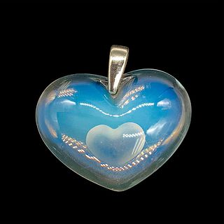 Lalique Opalescent Amoureuse A La Folie Heart Pendant