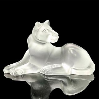 Lalique Satin Crystal Lioness Sculpture, Lionne Simba