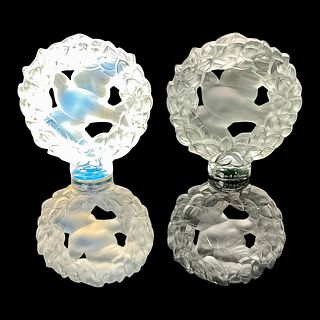 Pair of Lalique Crystal Wreath Seals Pax Dove Pattern