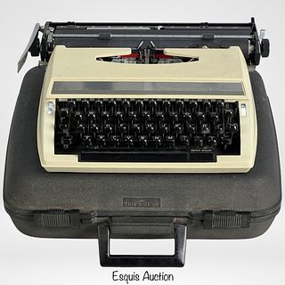 Vintage Sears Achiever  Portable Typewriter