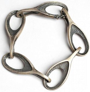 Modernist Sterling Silver Stippled Chain Bracelet
