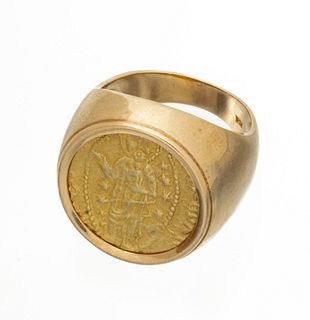 14kt Yellow Gold, Medallic Man's Ring, 14g Size: 9.5