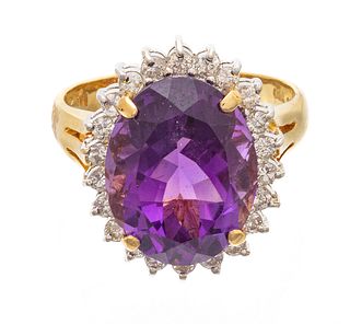 Amethyst, Diamonds & 18kt Gold Ring, 7.2g Size: 6.75
