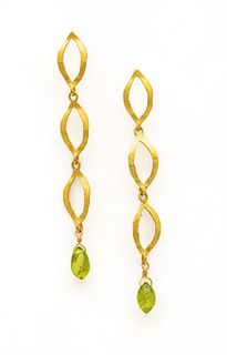 18K Yellow Gold And Peridot Drop Earrings, L 3" 5.6g 1 Pair