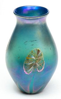 Carl Radke (Phoenix Studios) Iridescent Art Glass Vase, H 7" Dia. 4"