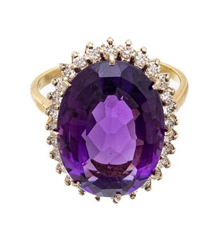 14kt Gold, Amethyst & Diamond Cocktail Ring, 8g Size: 9