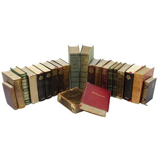 Lote de libros de literatura. Libro de las mil y una noches / Vega Carpio, Lope Félix. Obras Escogidas. Piezas: 22.