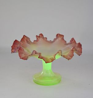 VICTORIAN ART GLASS FOOTED BOWL WITH URANIUM BASE
