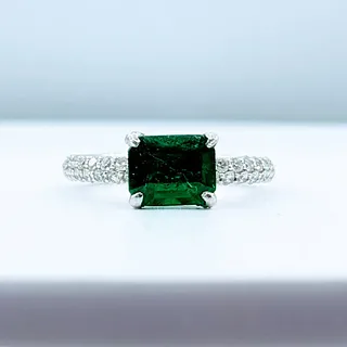 Heirloom Quality Emerald & Diamond Platinum Ring