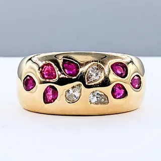 Retro Pear-Cut Ruby & Diamond Fashion Ring