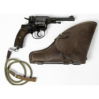 **Russian Nagant M1895 Revolver