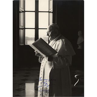 Pope John XXIII Signed Photograph