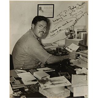 Ernest Hemingway Signed Photograph (1937)