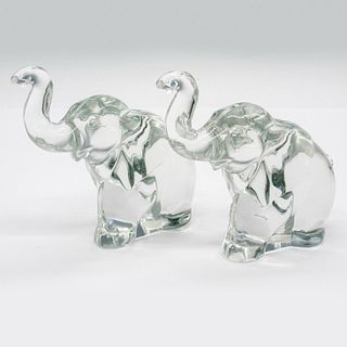 2pc Heisey Glass Elephant Figurines