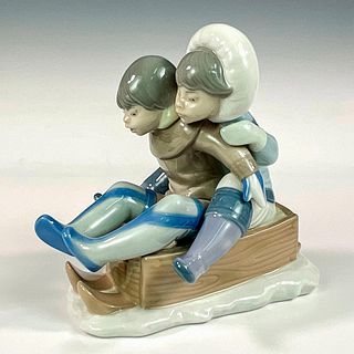 Hang On! 1005665 - Lladro Porcelain Figurine
