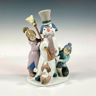 The Snow Man 1005713 - Lladro Porcelain Figurine