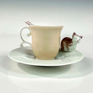 Springtime Pals Cup And Saucer 1006047 - Lladro Porcelain Figurine