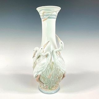 Heron's Realm Vase 1006881 - Lladro Porcelain