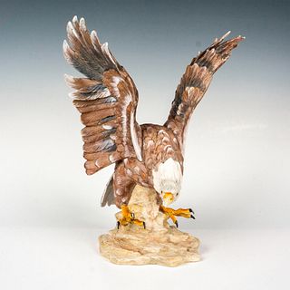 Goto Original Sculpture, Bald Eagle